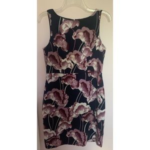 (Size 10P) 🦋Ann Taylor Floral Black/Purple Dress